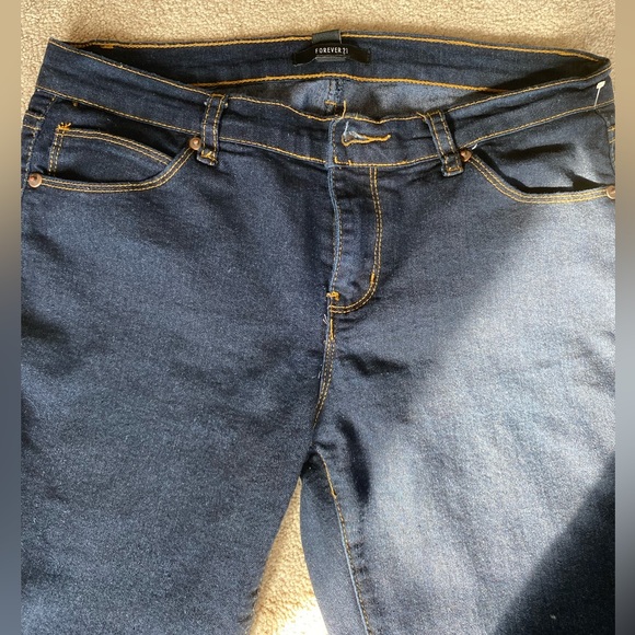 Forever 21 slim Jeans - Picture 2 of 5